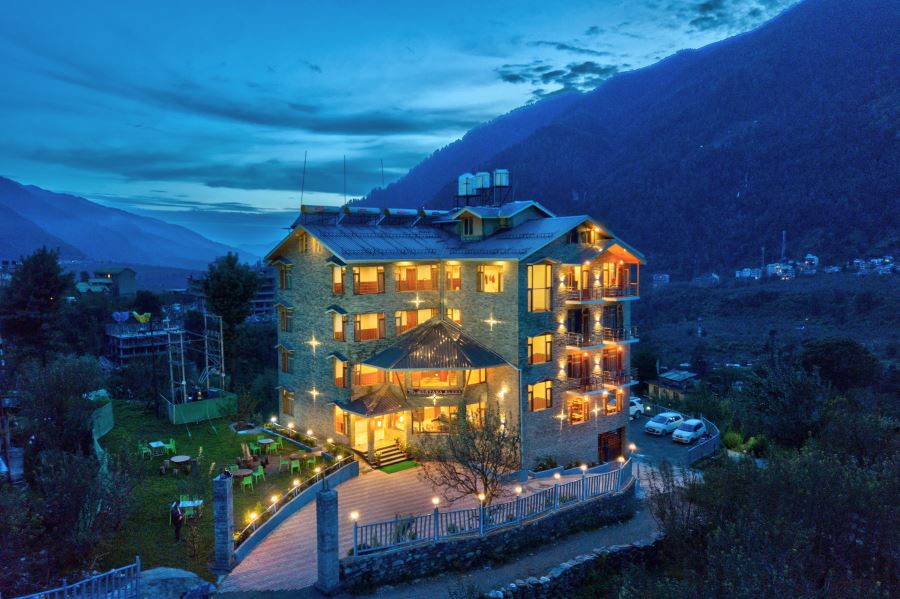 Montana Blues Resort Manali by Snow City Hotels